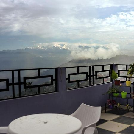Hotel Hill Queen Near Sherpa Gumba Darjeeling Mall 5 Min Couple Friendly Exterior photo