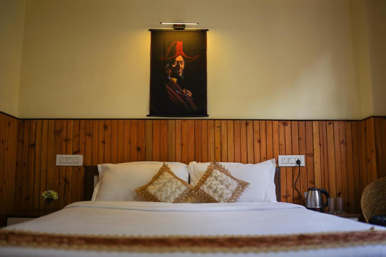 Hotel Hill Queen Near Sherpa Gumba Darjeeling Mall 5 Min Couple Friendly Exterior photo
