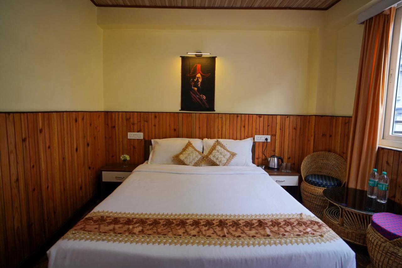 Hotel Hill Queen Near Sherpa Gumba Darjeeling Mall 5 Min Couple Friendly Exterior photo